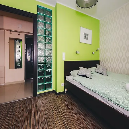 Apartment Shortstaypoland Solidarnosci