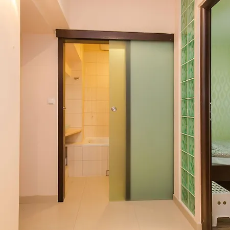 Shortstaypoland Solidarnosci Warszawa