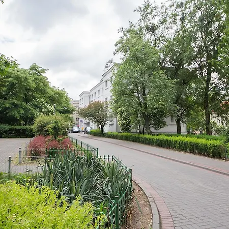 Shortstaypoland Solidarnosci Lägenhet